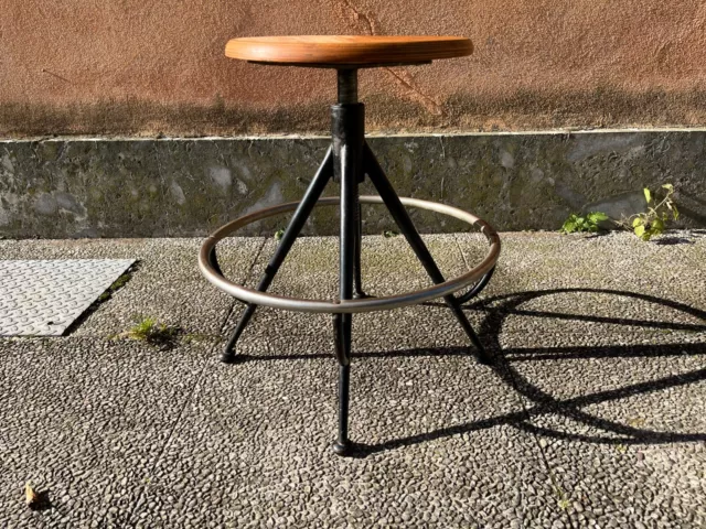 Sgabello Girevole Industriale Scuola Laboratorio Struttura In Ferro Swivel Stool