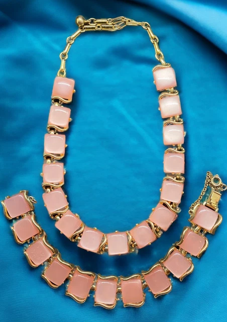 Vintage 1956 Coro Pegasus Gold and Peach 'Moonray' Set - Necklace, Bracelet