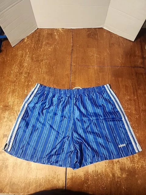 ADIDAS VINTAGE SHORTS 80s 90s FOOTBALL SOCCER SHORTS sz L MEN Blue White Stripes