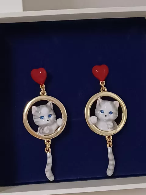 Juicy Grape-Boucles d'oreilles avec un chat - matériaux de haute qualité.