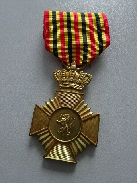 A46-32  Militär Verdienstkreuz 2. Klasse Belgien Original Orden