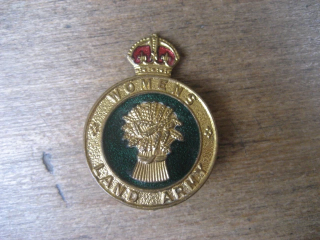 WW2 Women's Land Army cap badge WLA Home Front, agriculture