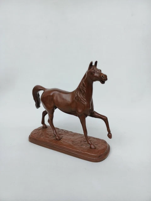 CHEVAL en bronze à patine brune sur socle en bronze doré. D. - Lot 275