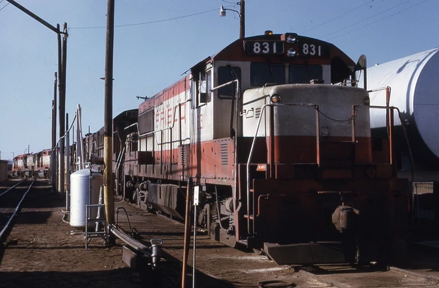 T: Original Slide SLSF FRISCO GE U25B #831+2 Mobile AL 1974
