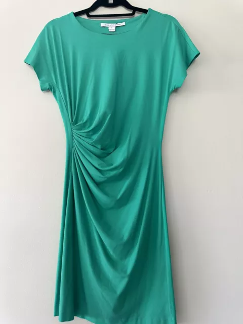 DVF Mint Green Short Sleeve Ruched Melek Sheath Dress Small 4-6 Just above Knee