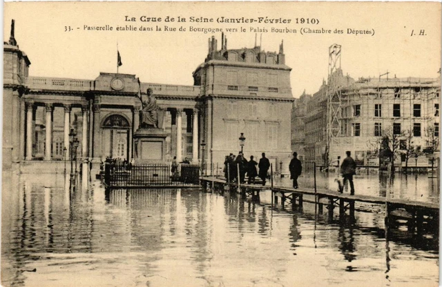 CPA PARIS Gateway established in the Rue de Bourgogne FLOODS 1910 (606171)