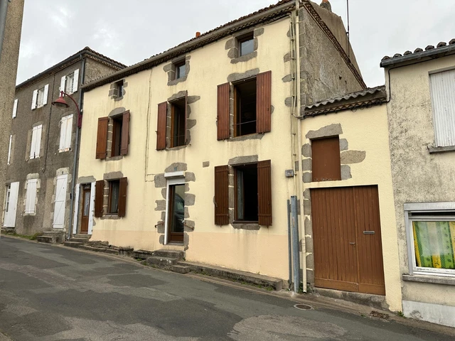 Block of VILLAGE Houses for sale GOURGÉ, NOUVELLE AQUITAINE, FRANCE 4 houses Block of VILLAGE Houses for sale GOURGÉ, NOUVELLE AQUITAINE, FRANCE 4 houses