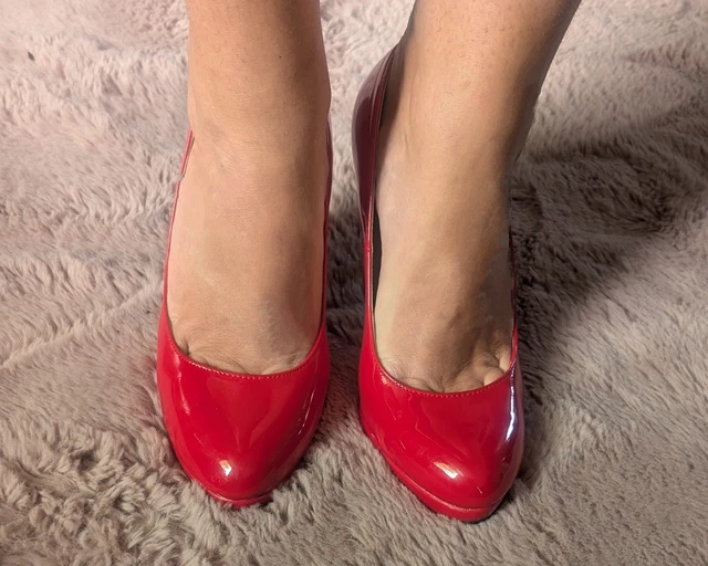 WOMEN'S WORN RED Stilleto High Heel Shoes Size 8 Heels £20.00 - PicClick UK