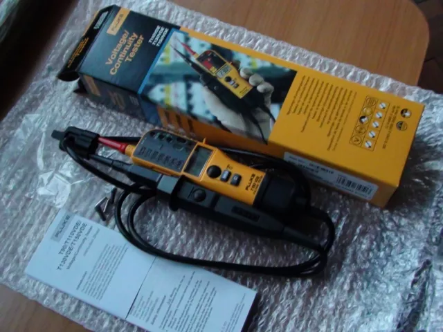 FLUKE  T150 VDE  Zweipoliger Spannungsprüfer- und Durchgangsprüfer  - NEU&OVP !!