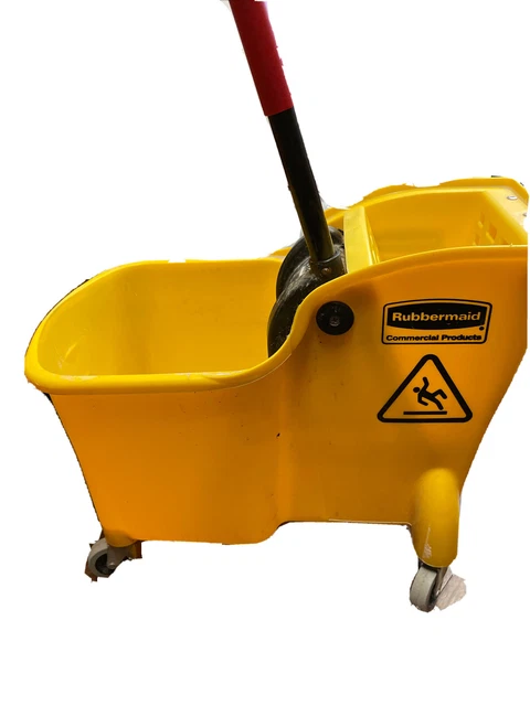Rubbermaid Commercial Tandem Bucket/Wringer Combo- 31-Qt Yellow