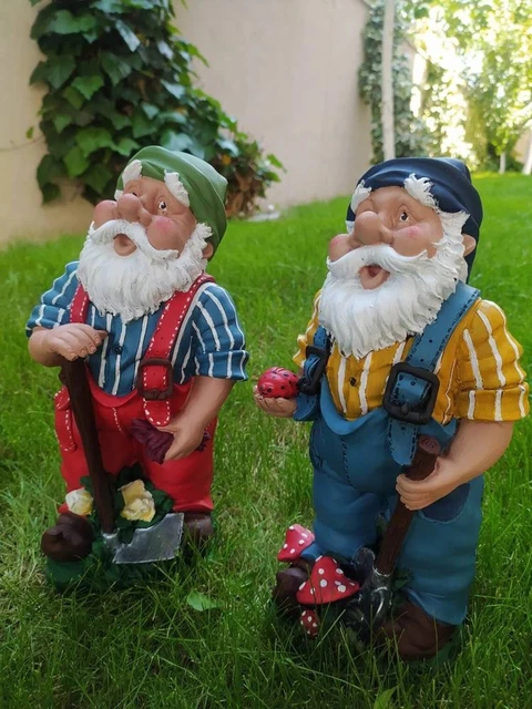 Cute Garden Gnome Statue Yard Art Dwarf Outdoor Sculpture Balcony Home Decor