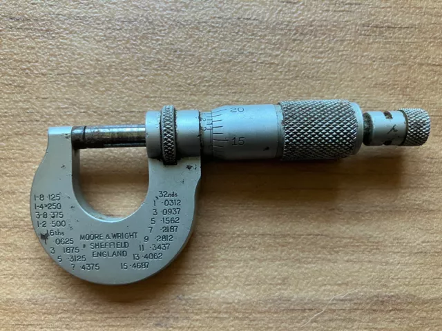 Moore & Wright Micrometer No.933B