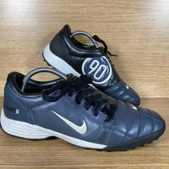 Nike total 90 astro turf trainers outlet