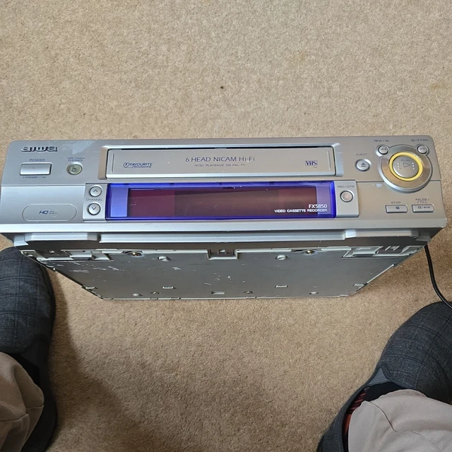 AIWA HV-FX 5700 | Magnétoscope VHS | Lecture NTSC sur PAL TV EUR 129,99 - FR