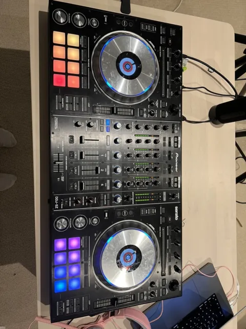 Pioneer DJ Controller - DDJ SZ