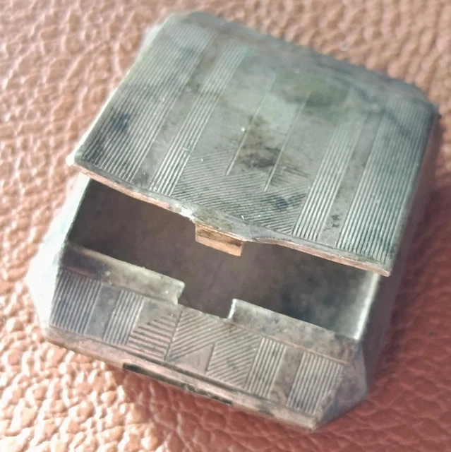 TABATIÈRE VINTAGE EN argent gravé – Années 1920-1950 EUR 51,00 - PicClick FR