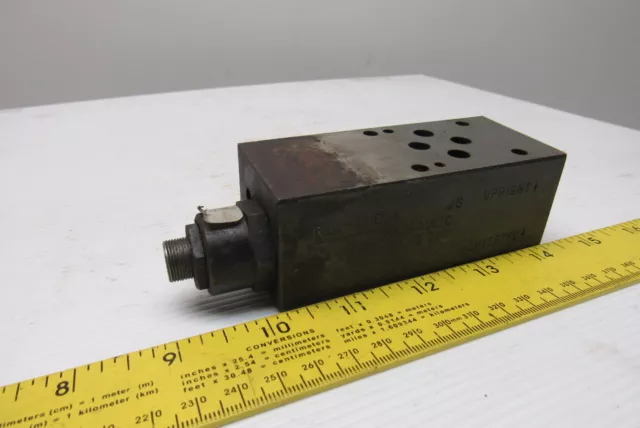 Parker B10 2-C3A Hydraulic Flow Control Valve