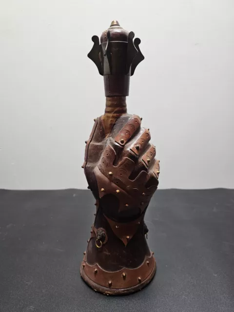 VTG LEATHER COVERED Glass DECANTER Bottle KNIGHT FIST BREVETTATO Made In Italy