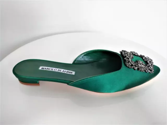 Auth Manolo Blahnik Green/Ruthenium Satin Hangisi Flat Mules size 34.5