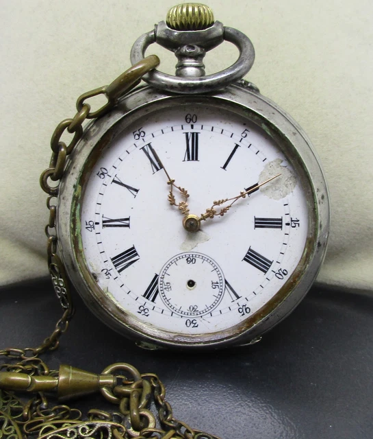 Montre à Gousset Femme En Argent Avec Chaîne N°3 - Bijou Vintage D'Occasion