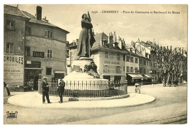 CPA 73 Savoie Chambéry place du centenaire et Boulevard du Musée animé