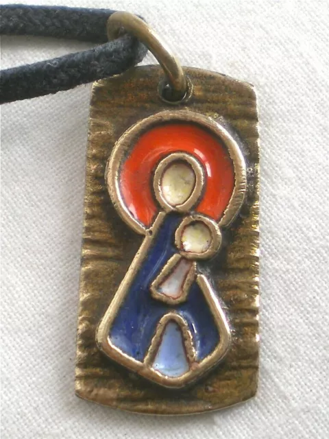 Petite Medaille Pendentif Vers 1970 Vierge A L'enfant Bronze Emaille (2)