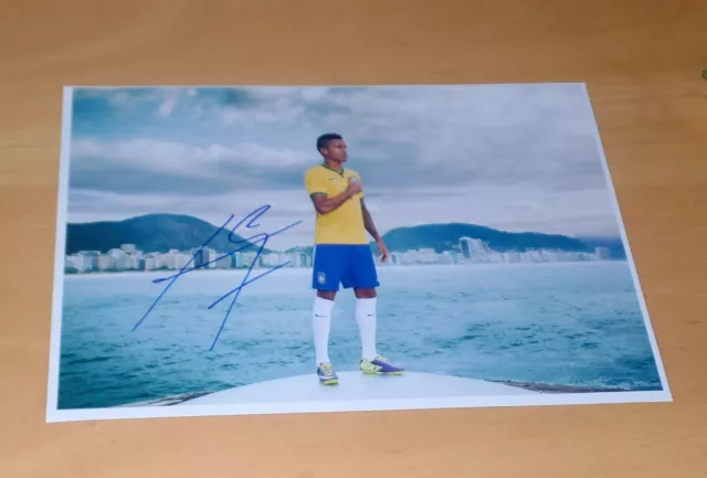 Luiz Gustavo Brazil, Original Signed Photo IN 20x28 cm ( Sport