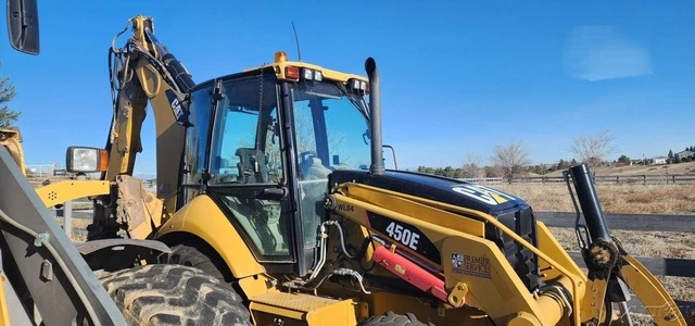 2012 Caterpillar 450E 4,521 Hours 2 Buckets 24in & 36in CAT plate Compactor
