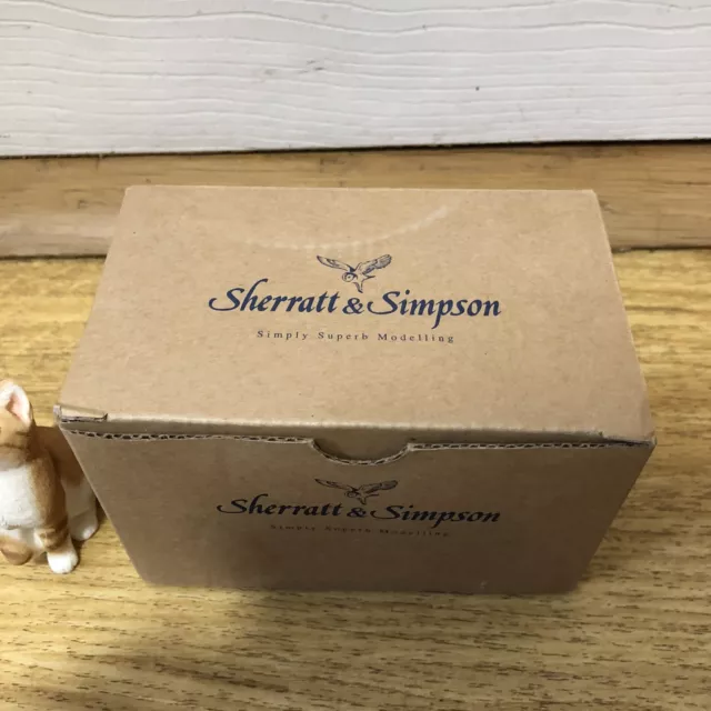 Sherratt & Simpson Cat Figure in Box - Great Condition 3