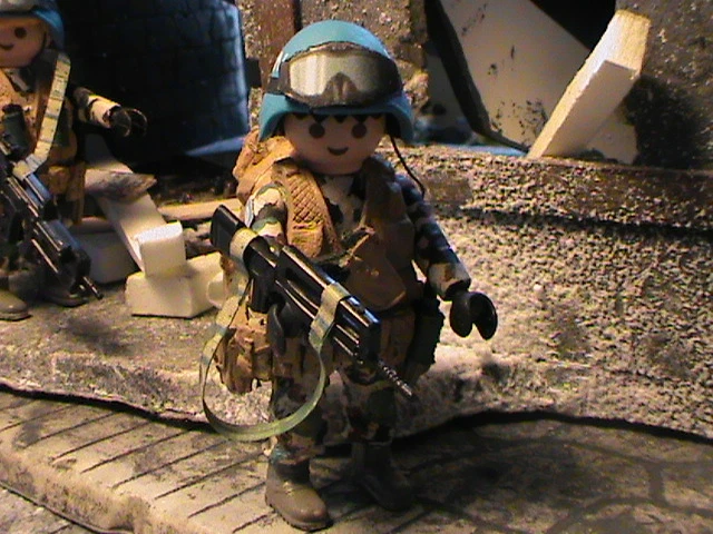 PLAYMOBIL PERSONNALISÉ SOLDAT ITALIEN ONU (AFGANISTAN-2016) REF-0004 BIS | UK