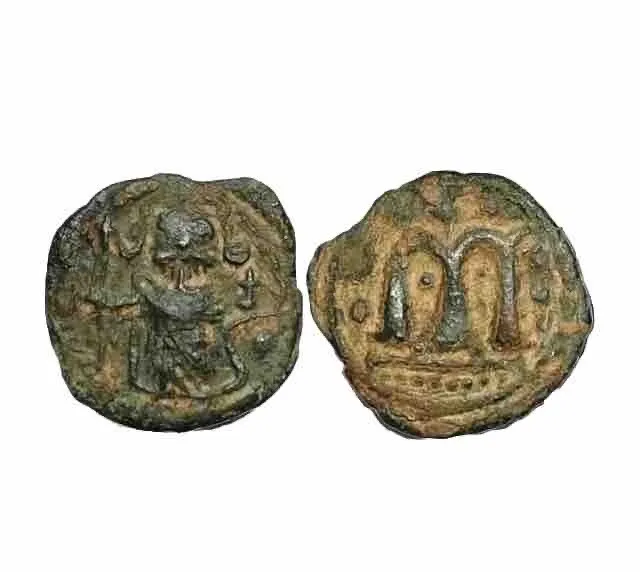 ISLAMIC, Umayyad Caliphate (Arab–Byzantine coins). Circa 680s-700/10. Æ Fals