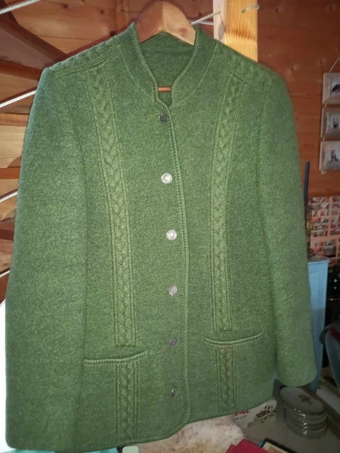 Veste Autrichienne Vintage Giesswein - Laine Bouillie Verte - Taille 38 - Parfait état, Chaud Et Stylé