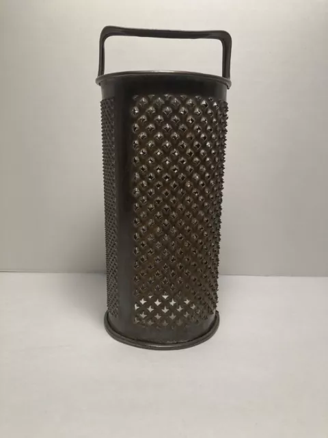 Early 1900S  Round Tin Grater Nice Oxidized Finish Primitive Antique ~Hurricane