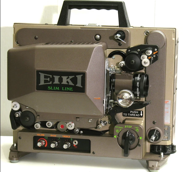 Projecteur De Diapositives Vintage Eiki 505A, Fabriqué Au Japon, Avec Accessoires