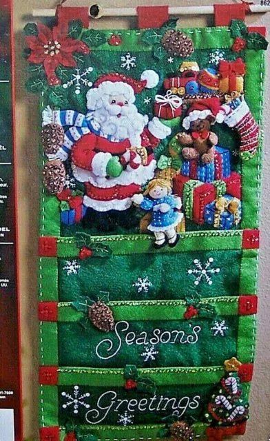 Bucilla TRADITIONAL SANTA Felt Christmas Stocking Kit 86409 OOP VERY RARE