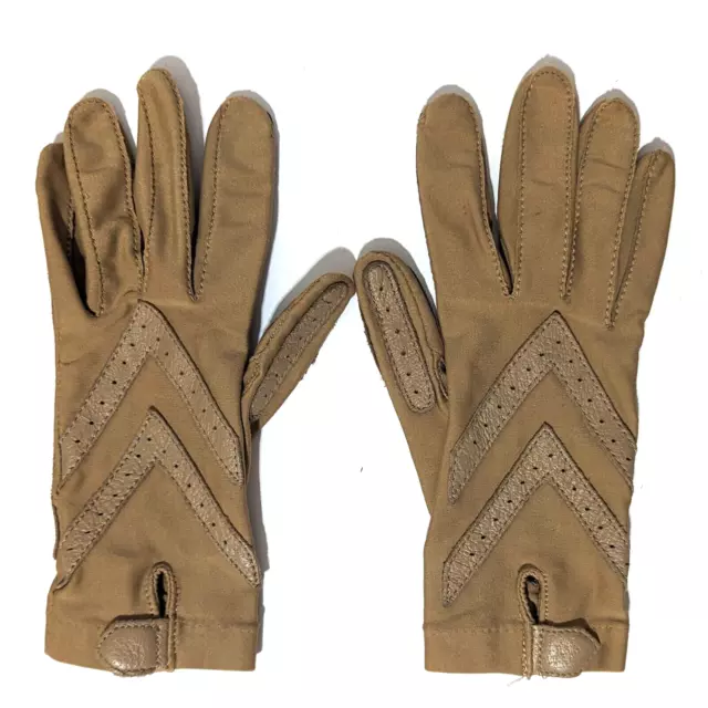 Isotoner Driving Warm-Ups Gloves  By Aris ONE SIZE nylon spandex Leather Accents