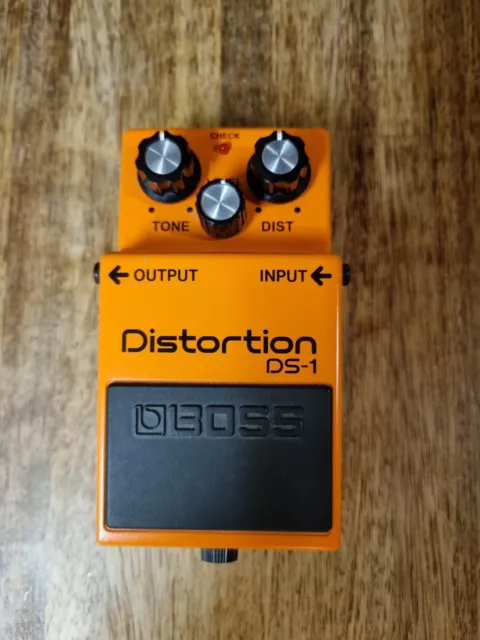 Boss Ds1 Distortion Pedal