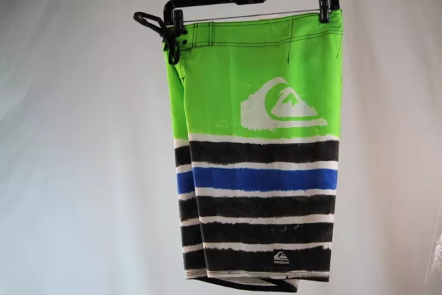 QUIKSILVER  MEN'S CYPHER ROAM SWIM/SURF/BOARD SHORTS GREEN color size 34/38