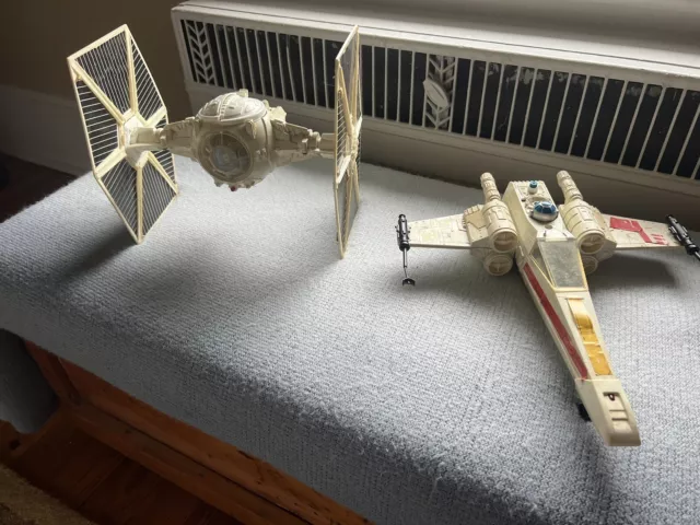 Star Wars Tie Imperial Fighter 1978 y X Wing Fighter