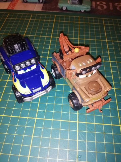 lot de  voitures cars disney pixar  mattel metal  d occasion