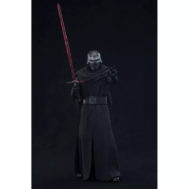 Kotobukiya  Star Wars Episode VII  ARTFX+ 1/10 Kylo Ren - Boite Endommagée