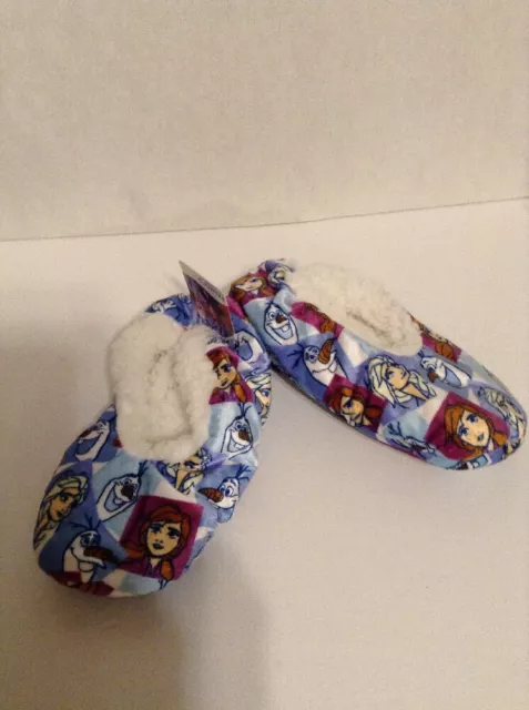Disney Frozen II Fuzzy Babba Slipper Socks Girls Medium/Large Blue Length 8.5 IN