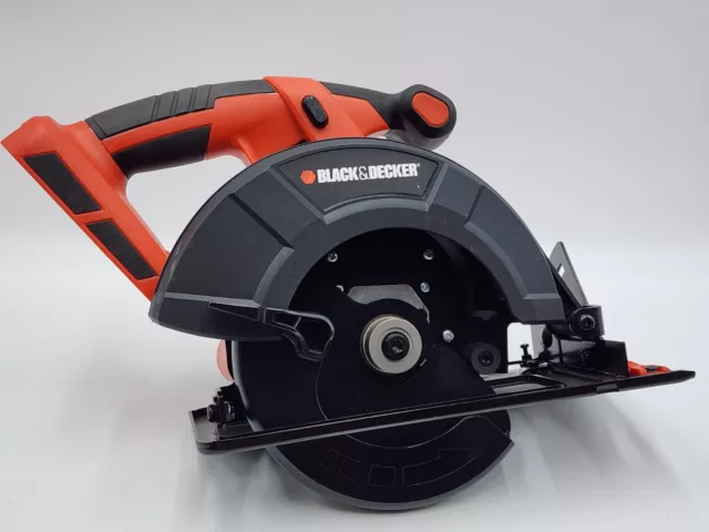NEW BLACK and DECKER 24V CORDLESS 6-1/2 Circular Saw with Blade NO BATTERY