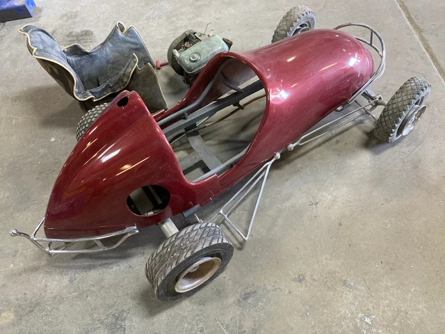 Vintage 1/4 Midget Race Car with Reo Motors Engine