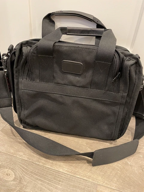 Tumi Alpha 2 15 inch Nylon Laptop Briefcase - Black