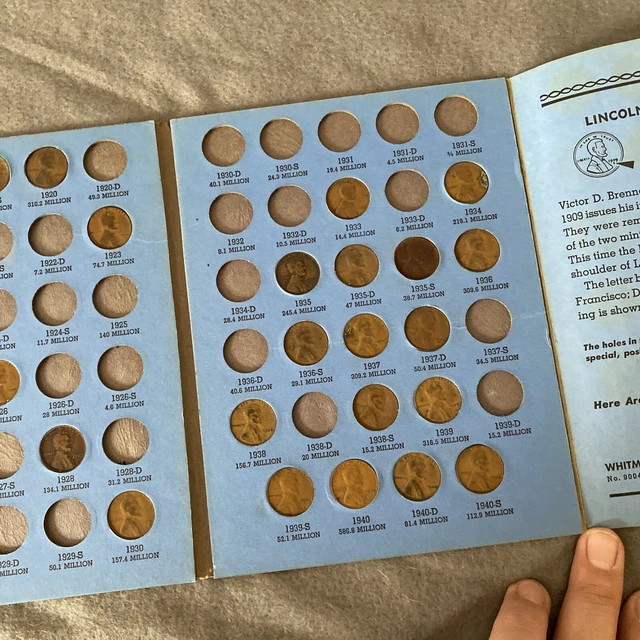 PARTIAL LINCOLN HEAD CENT COLLECTION, 1909 TO 1940S (34 coins) COIN FOLDER 6
