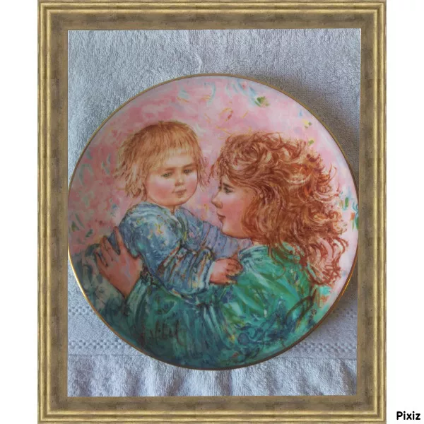 ROYAL DOULTON 21CM Collectible Plate EDNA HIBEL Signed KATHLEEN AND CHILD