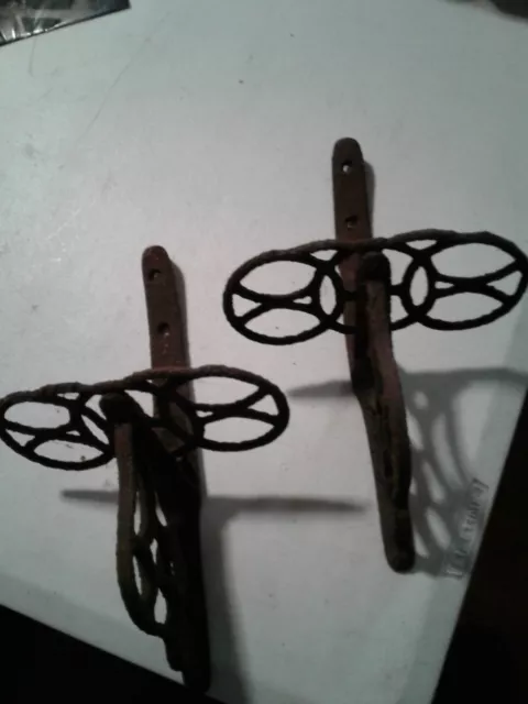 2pc  Vintage Cast Iron Snow Birds Roof Guards, Architectural Salvage 11.5in
