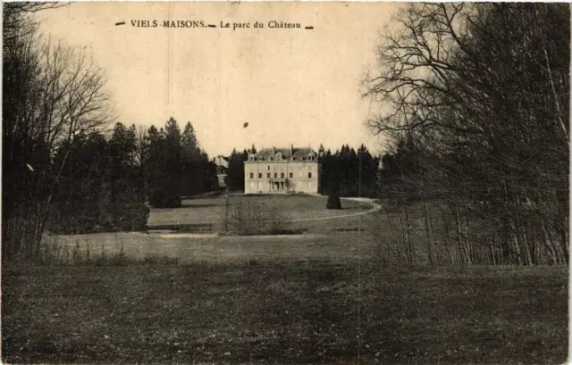 CPA AK Viels Maisons. Le Parc du Chateau (666193)