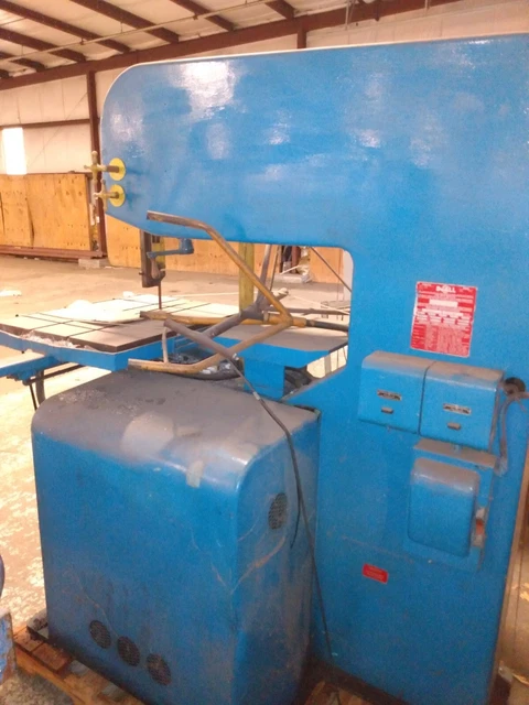 DoAll Vertical Bandsaw, mdl. 3612-3 16"